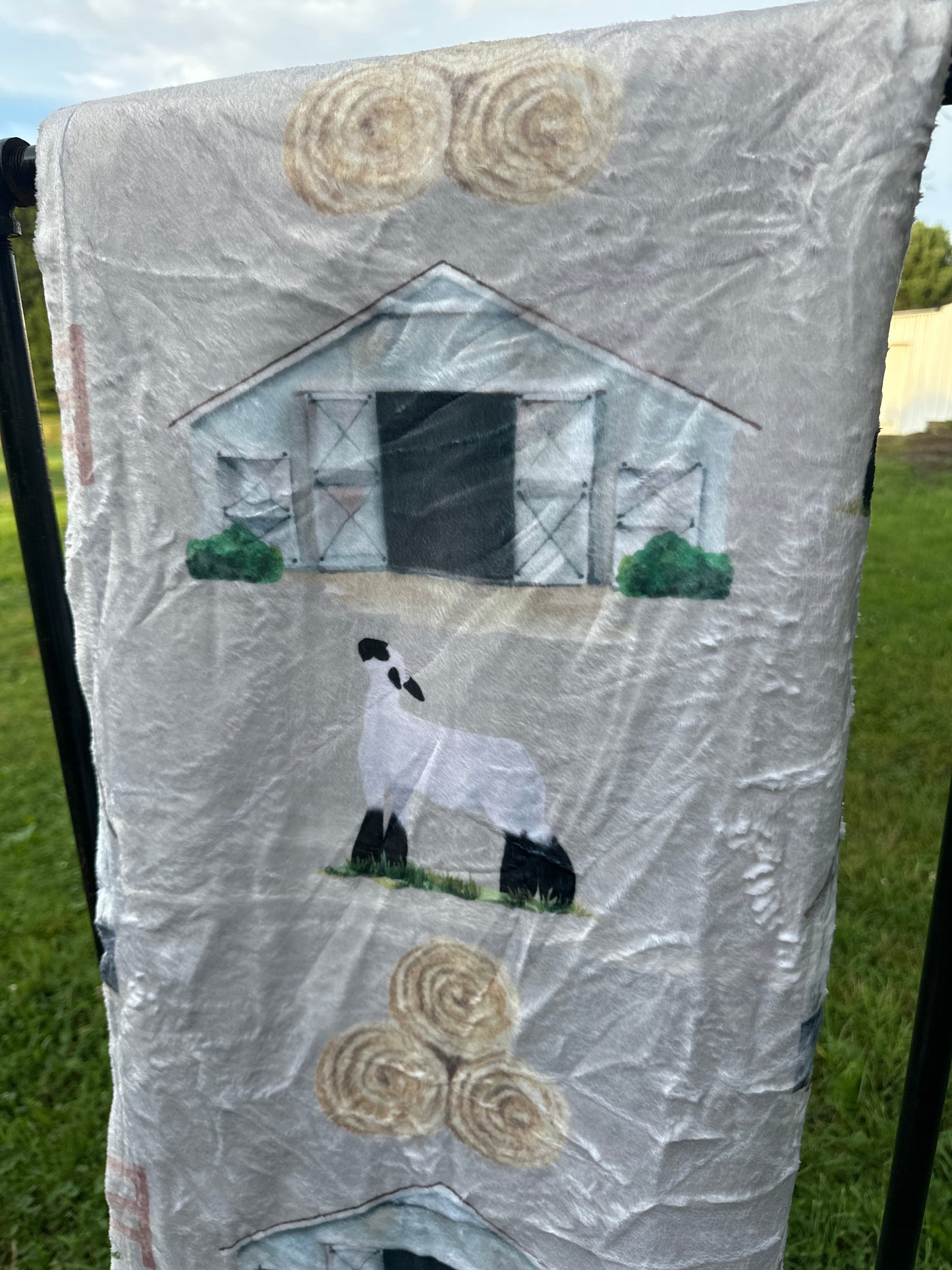 60 x 80 Blanket | Lambs and Barn Scenery