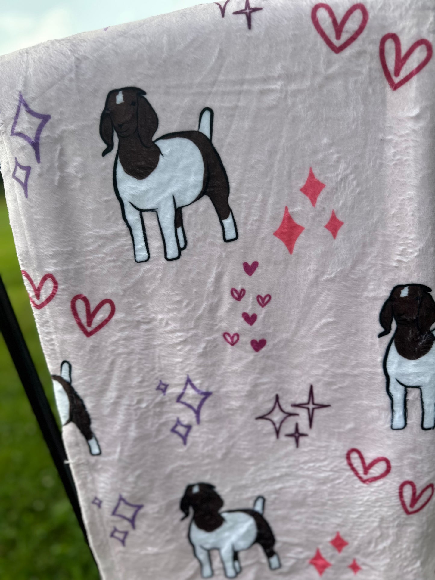60 x 80 Blanket | Goats and Pink Hearts