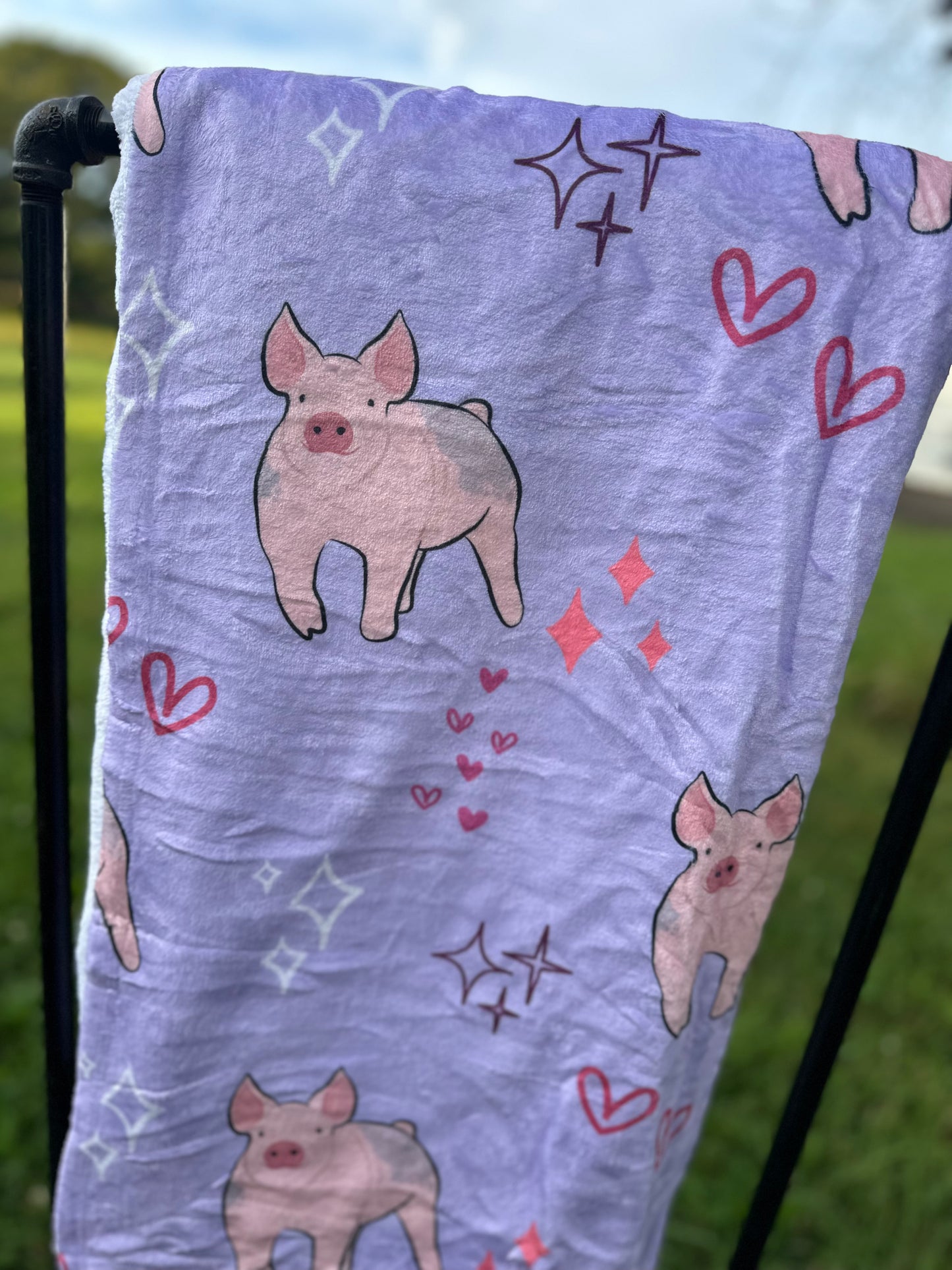 60 x 80 Blanket | Pigs and Purple Hearts
