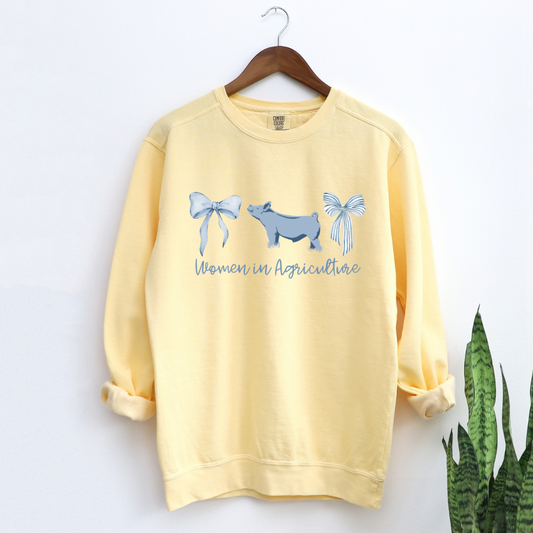 Support Women in Agriculture {Pig} | Adult Crewneck Pullover